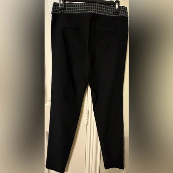 Soho Apparel Straight leg black pants with patterned front - size M - Picture 2 of 3